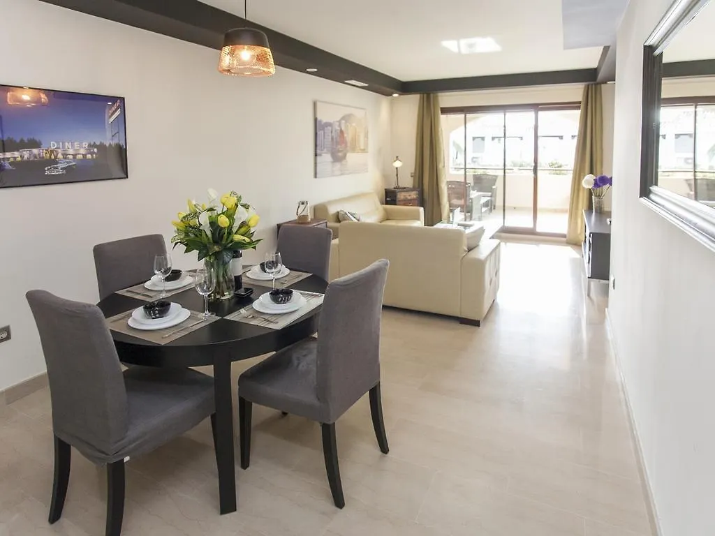 Private Oasis In La Medina Apartment Marbella
